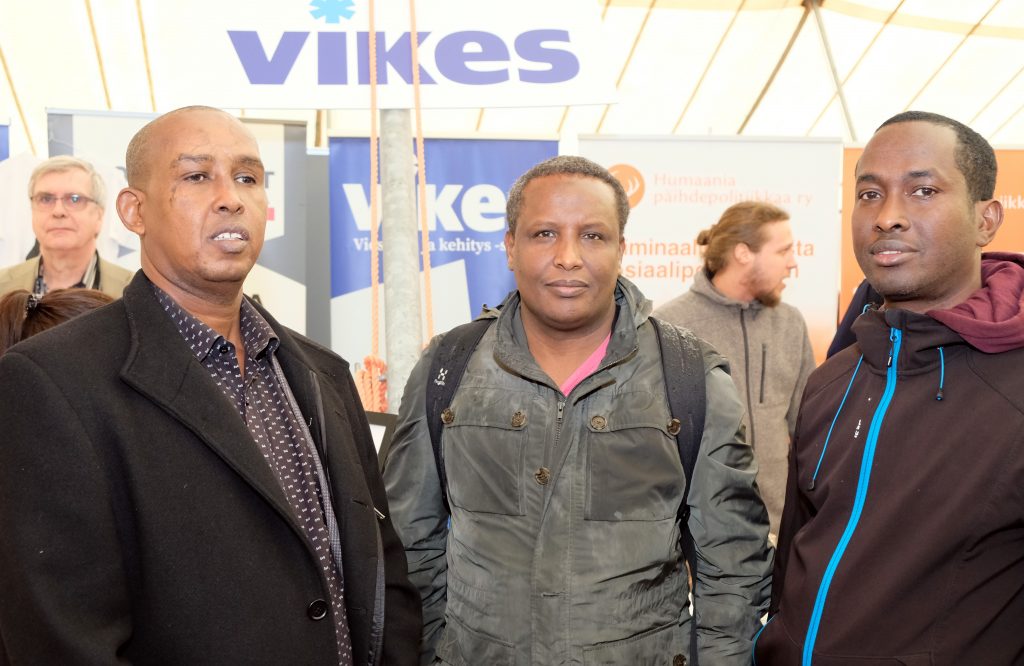 Moalimuu, Abdi Musse ja Bakistaan Maailma kylässä -festareilla