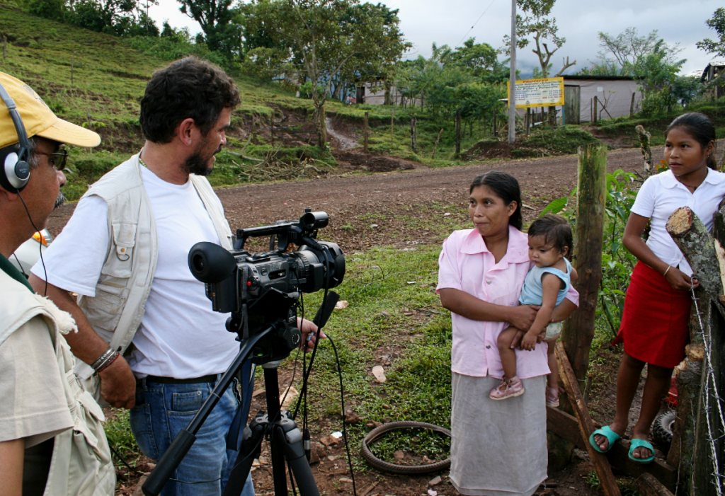Videokuvausta Nicaraguan maaseudulla