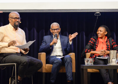 Seminaarin paneelikeskustelu